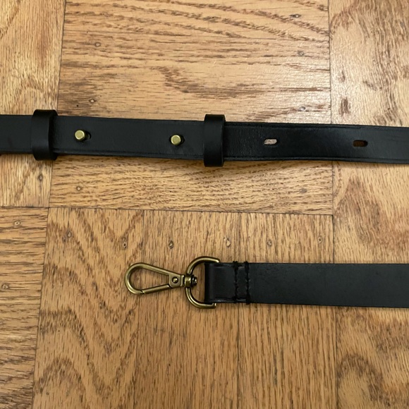 Madewell The Transport Bucket Bag, Black Leather, NWT - Picture 13 of 16